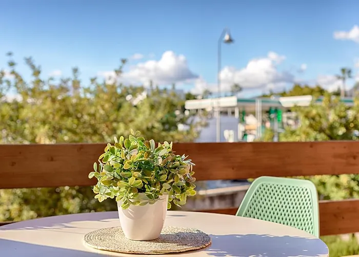 Hanami Playa Del Angel Classic Estepona